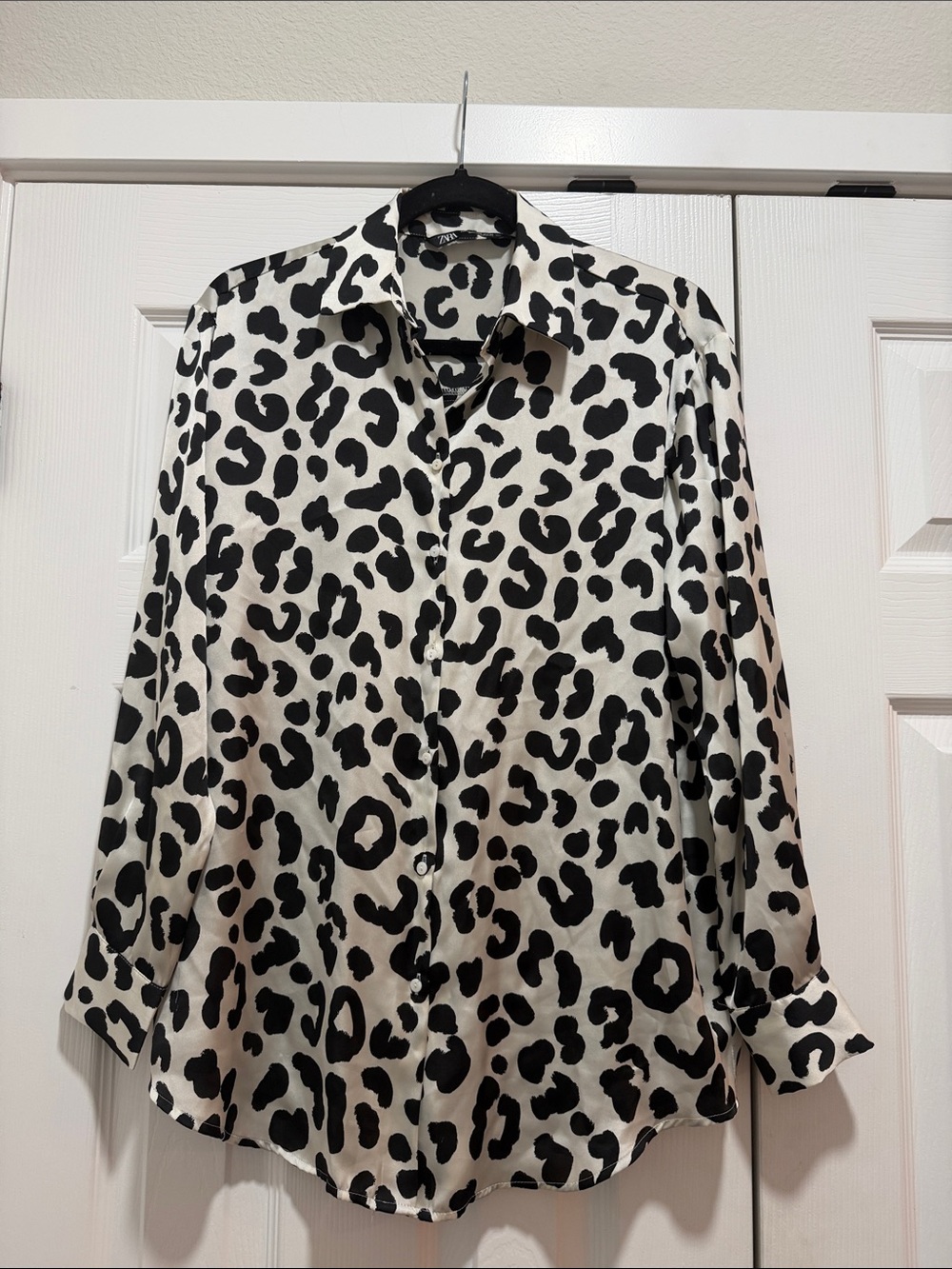 Zara Animal Print Blouse Size XS - Picture 2 of 4